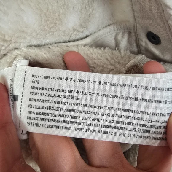 Abercrombie & Fitch Snap Up Fleece Quilted Jacket Camo - Picture 7 of 7